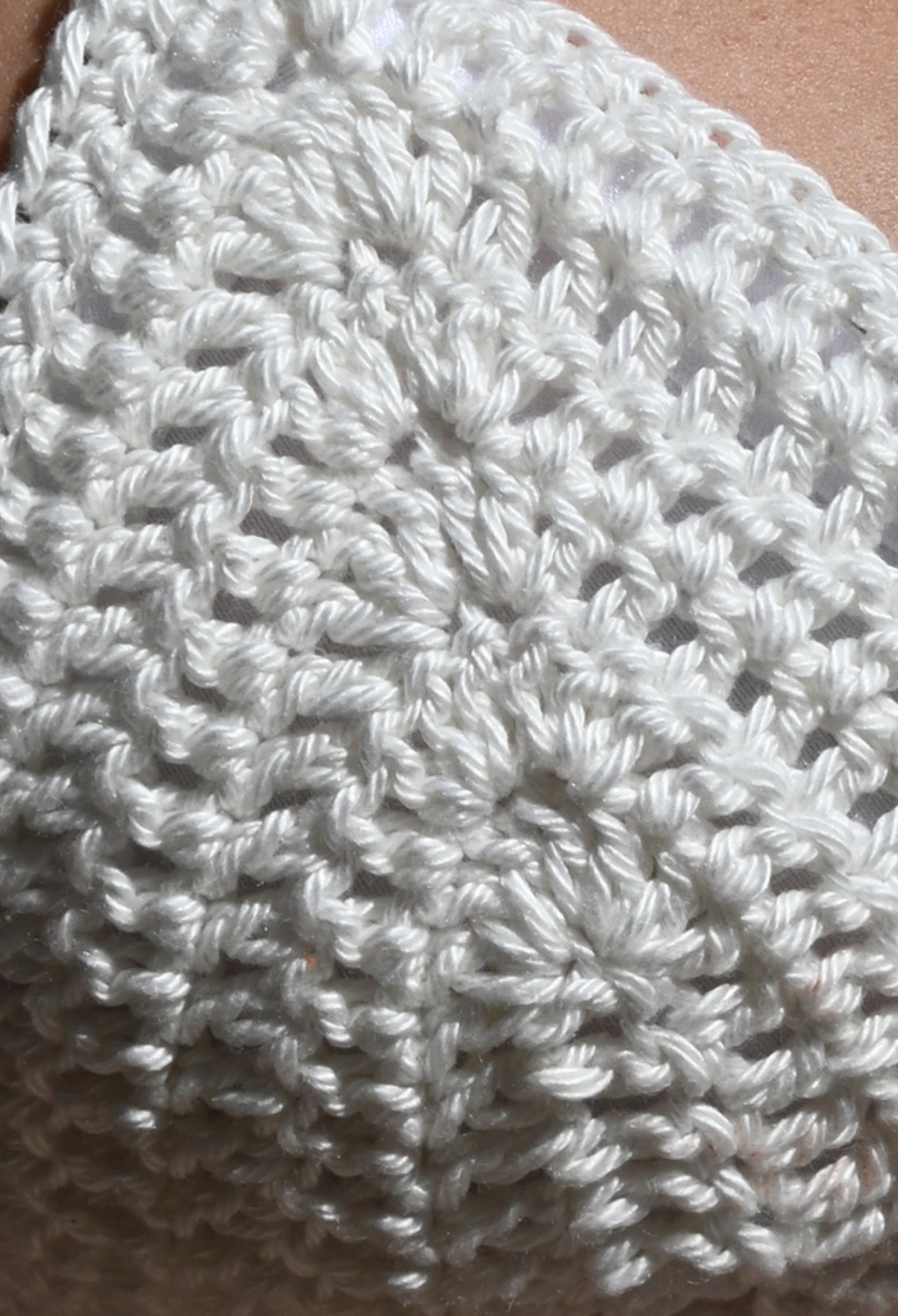 Camelia - White Bottom